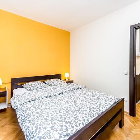 Apartments King Milan, City Center Белград Екстериор снимка