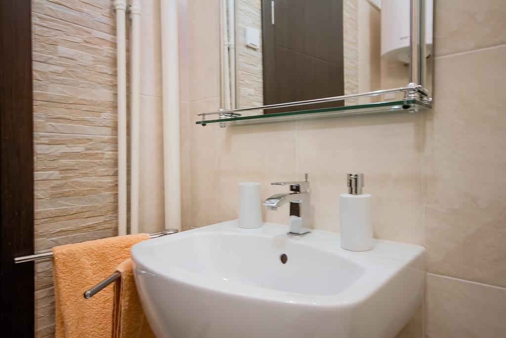 Apartments King Milan, City Center Белград Стая снимка