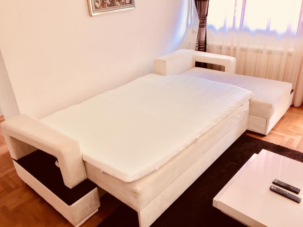 Apartments King Milan, City Center Белград Екстериор снимка