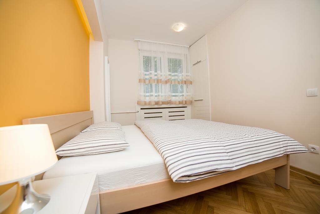 Apartments King Milan, City Center Белград Екстериор снимка