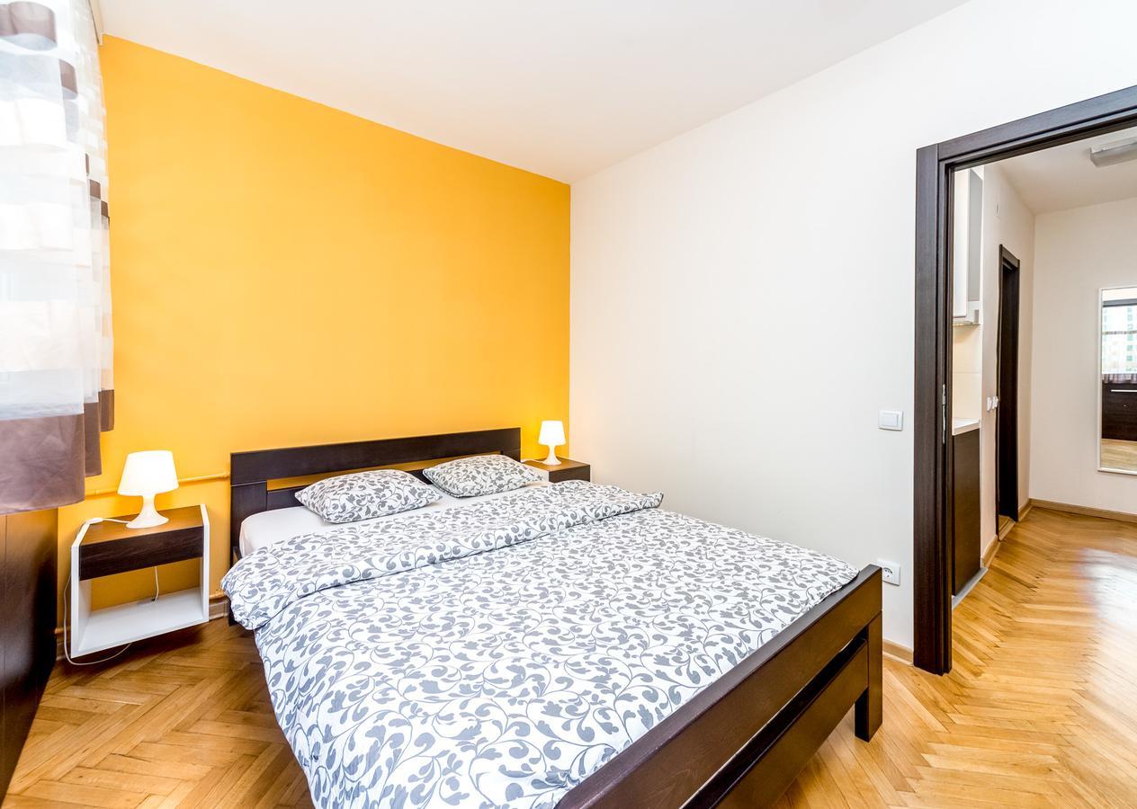 Apartments King Milan, City Center Белград Екстериор снимка