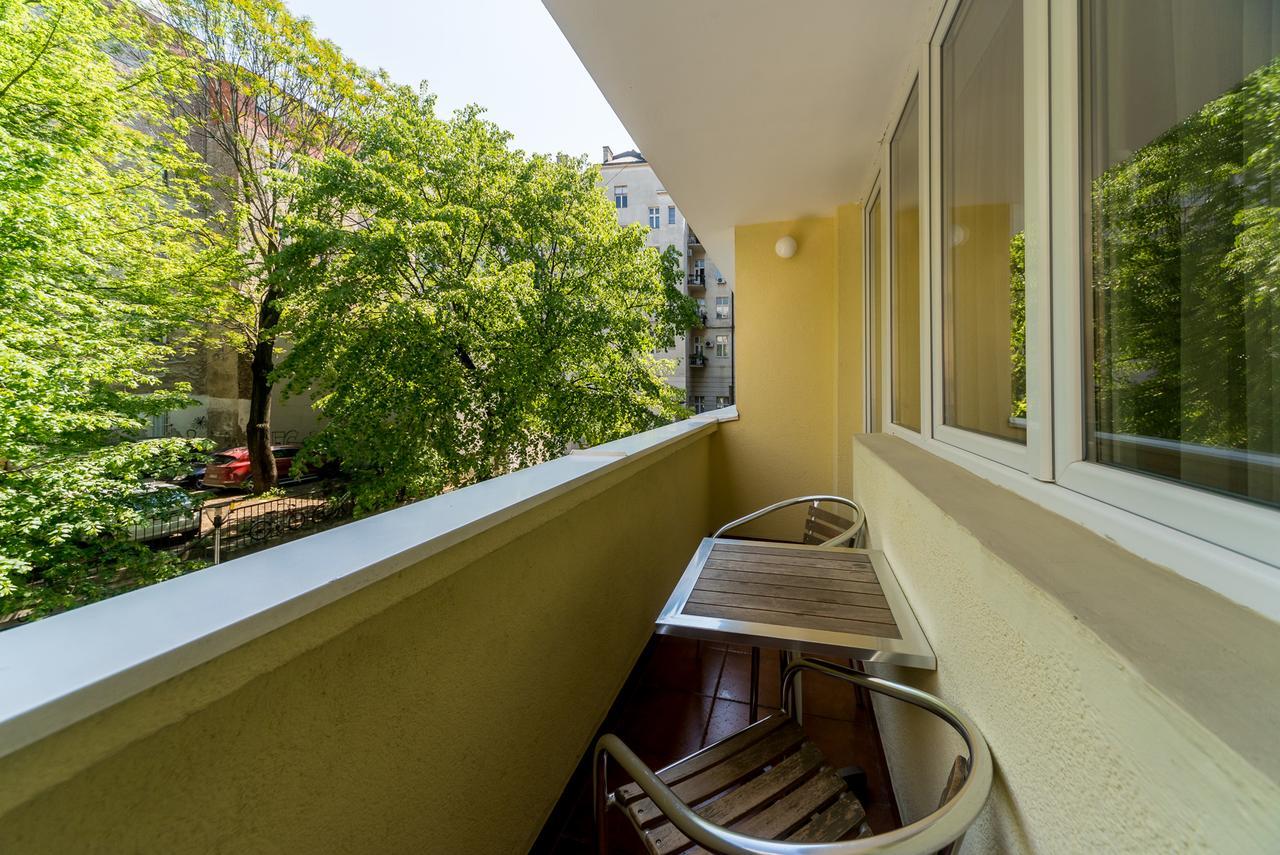 Apartments King Milan, City Center Белград Екстериор снимка